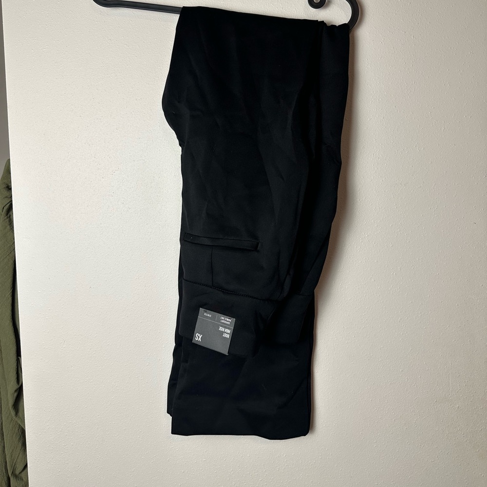 Girlies watch out, new dress pants